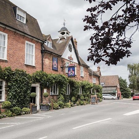 Hinds Head Otel Aldermaston Dış mekan fotoğraf