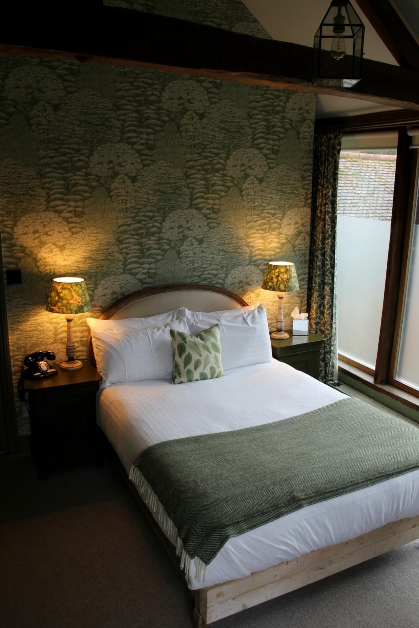 Hinds Head Otel Aldermaston Dış mekan fotoğraf