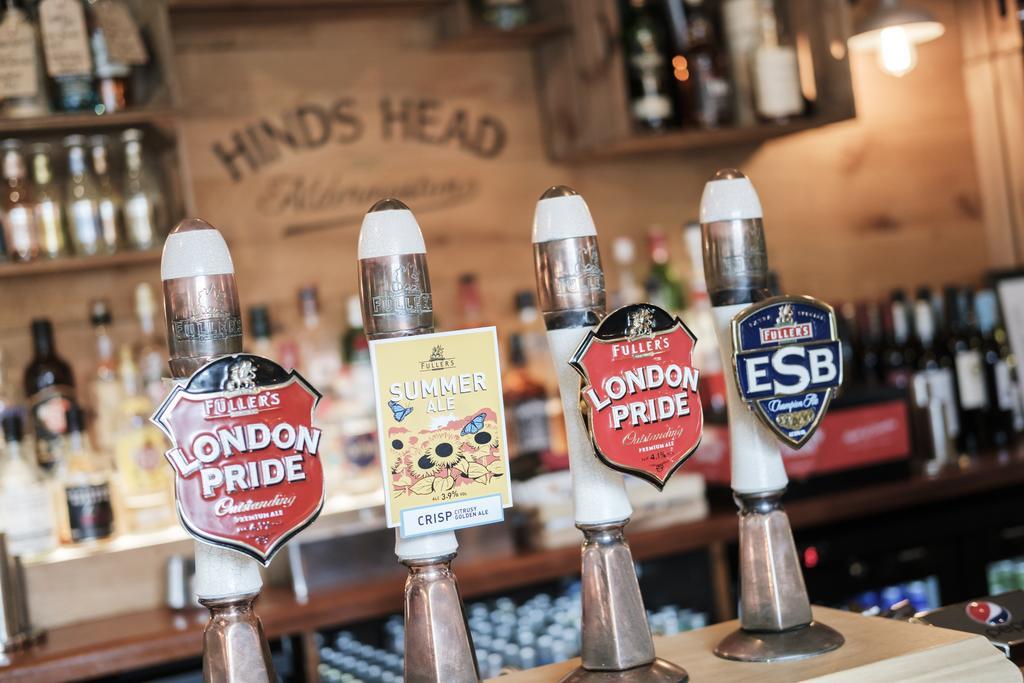 Hinds Head Otel Aldermaston Dış mekan fotoğraf