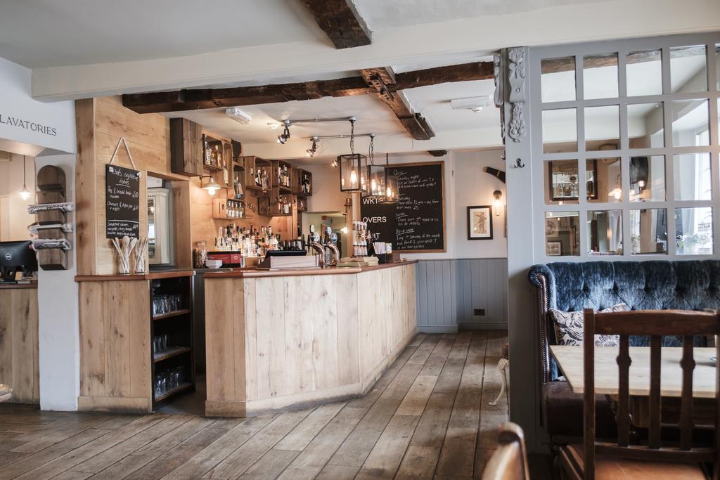 Hinds Head Otel Aldermaston Dış mekan fotoğraf